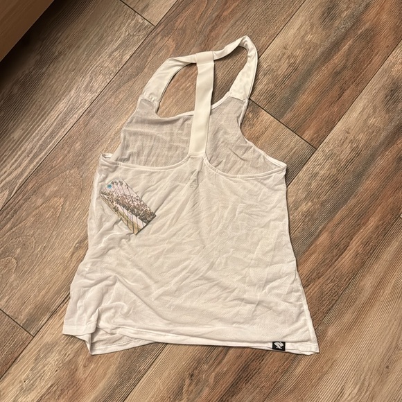 NWT Rabbit Tank - Picture 3 of 3